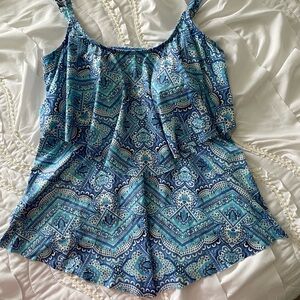 Liz Claiborne women’s Bathing Suit Top Size 16W